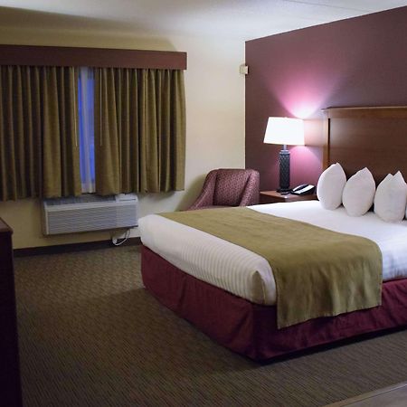 Americinn By Wyndham Merrill Bagian luar foto