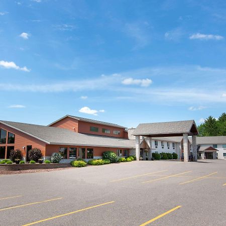 Americinn By Wyndham Merrill Bagian luar foto