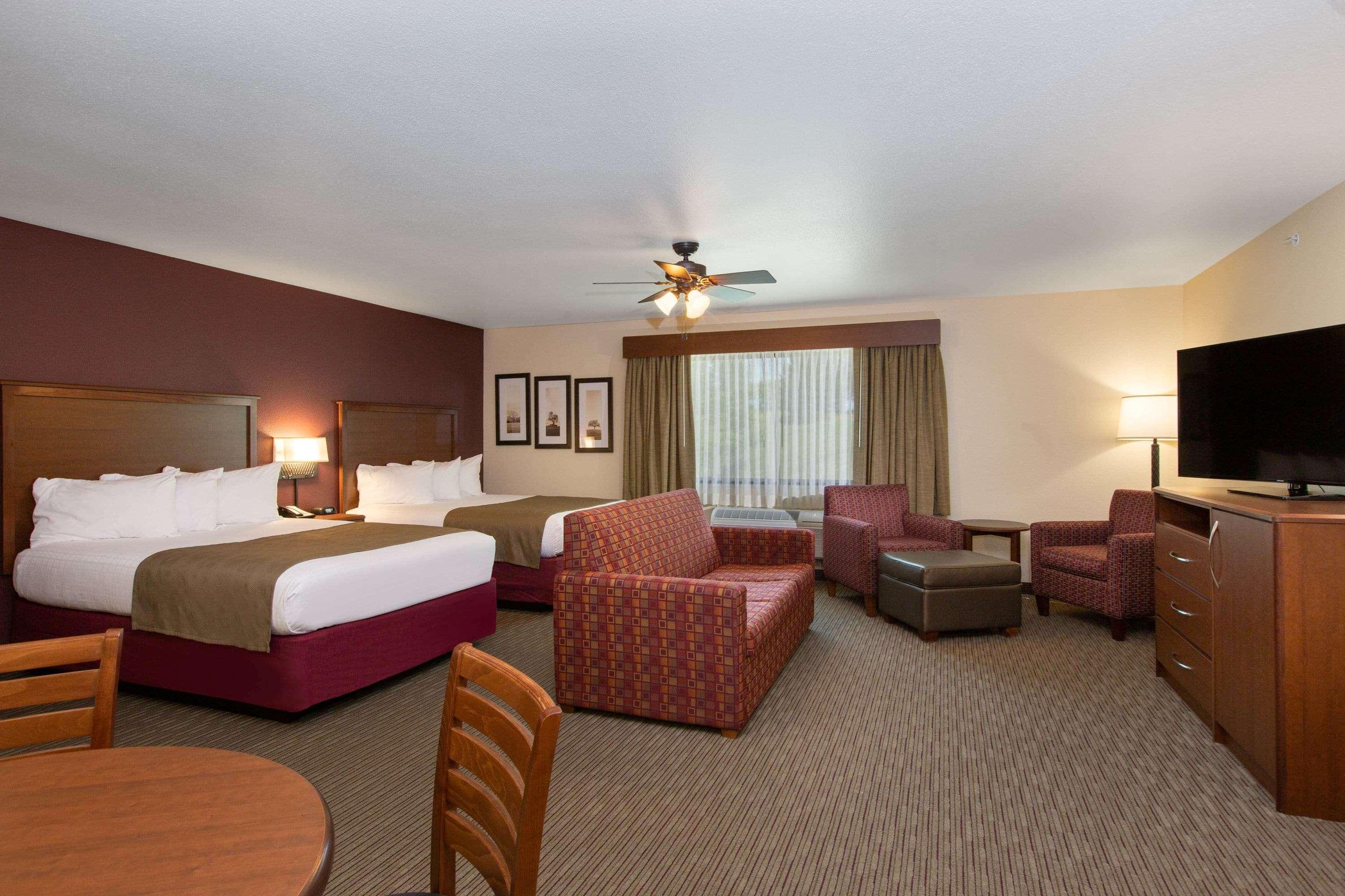 Americinn By Wyndham Merrill Bagian luar foto