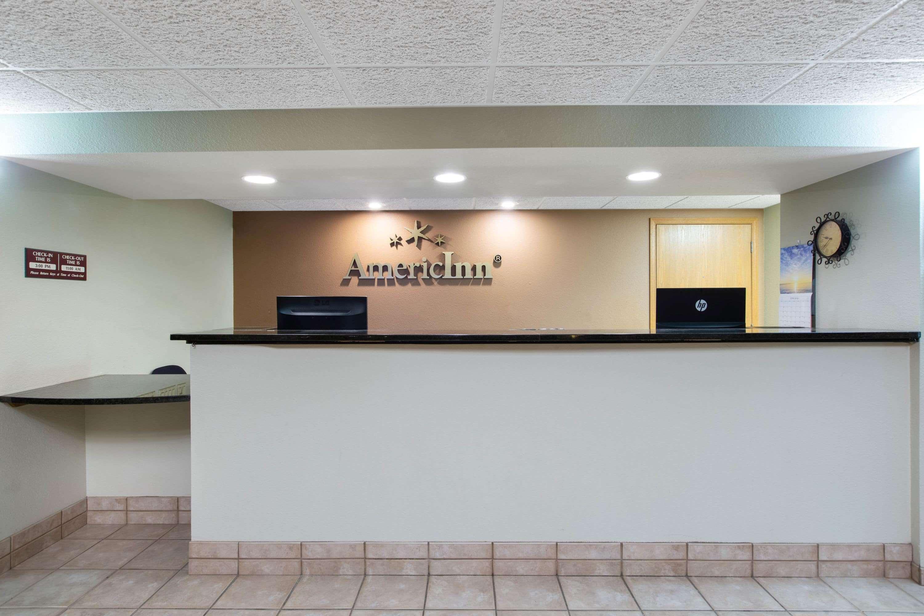 Americinn By Wyndham Merrill Bagian luar foto