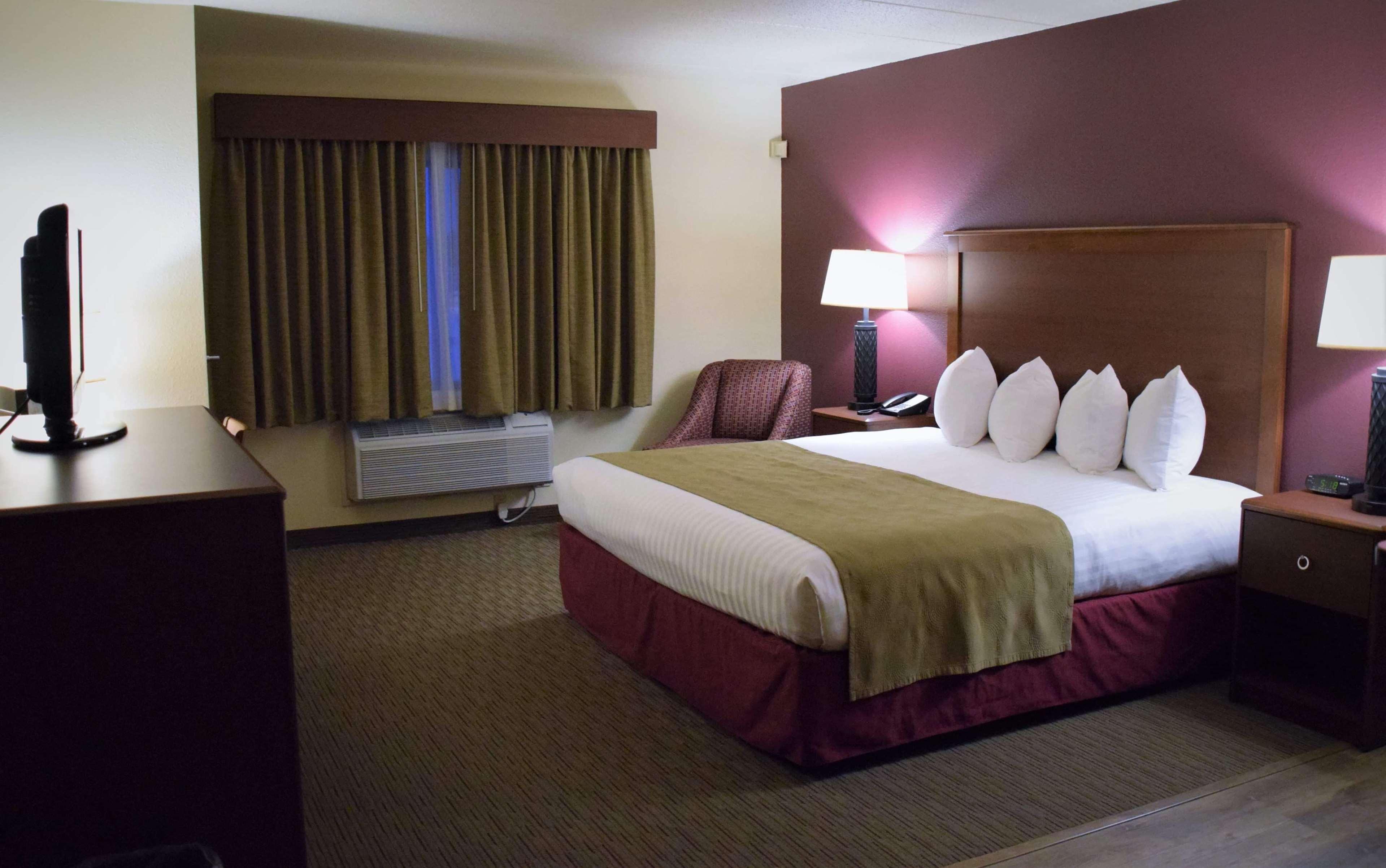 Americinn By Wyndham Merrill Bagian luar foto